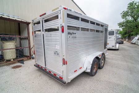 Used 2011 Cimarron Trailers CM 4H BP 20