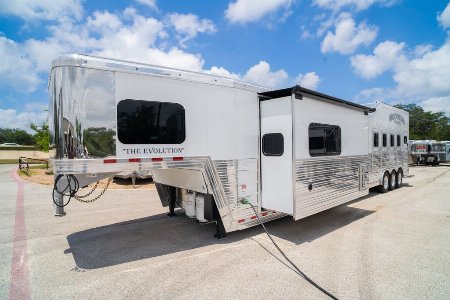 New 2025 Bloomer BM 4H 20'6" OL '25