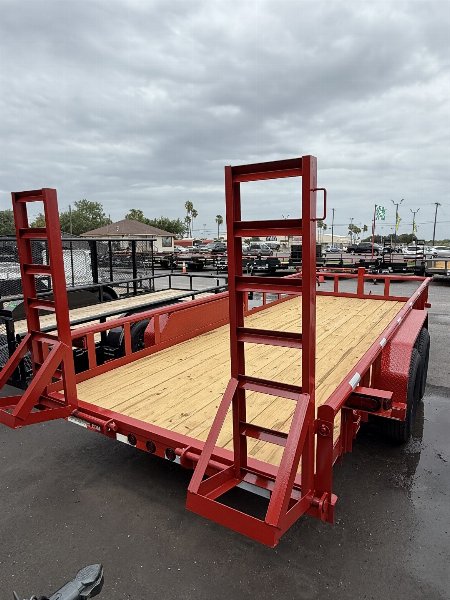 New 2025 Texas Bragg Trailers 18ft Equipment Trailer