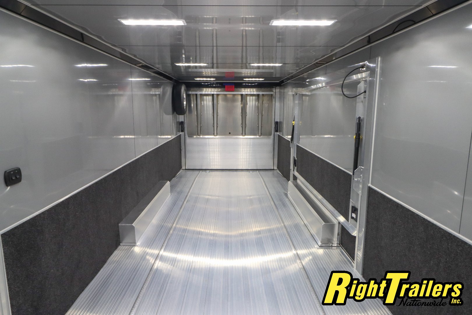 New 2025 8.5X28 inTech Race Trailer