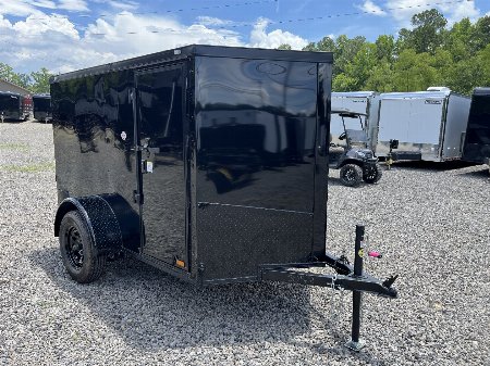 New 2025 SPARTAN 5X8 ENCLOSED TRAILER, BLACK EXTERIOR, 5'6  INTERIOR, SIDE DOOR, REAR RAMP DOOR WITH RAMP EXTENSION, 16  ON CENTER CONSTRUCTION THROUGHOUT