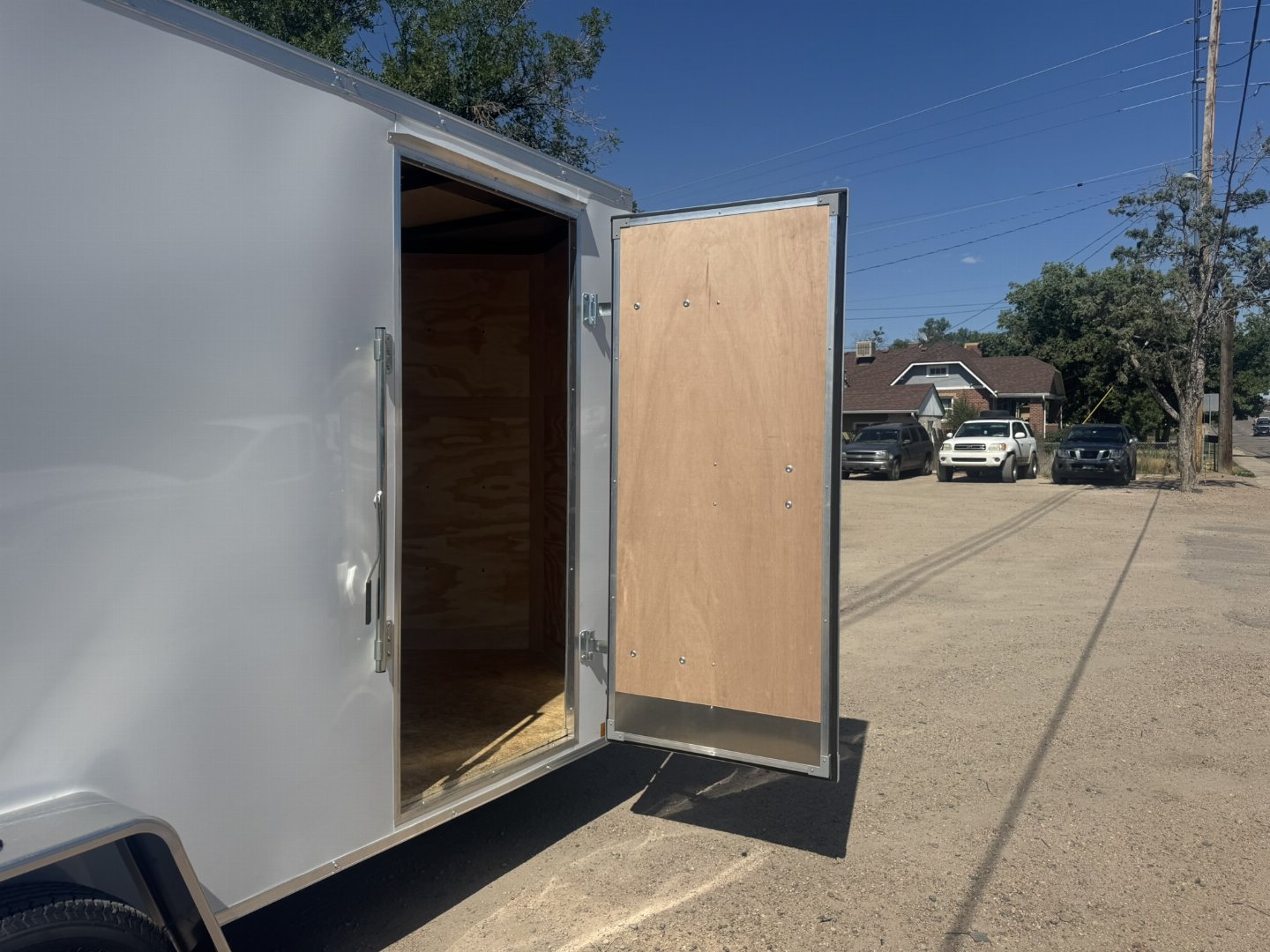 New 2025 Cross Trailers 6-12 Enclosed
