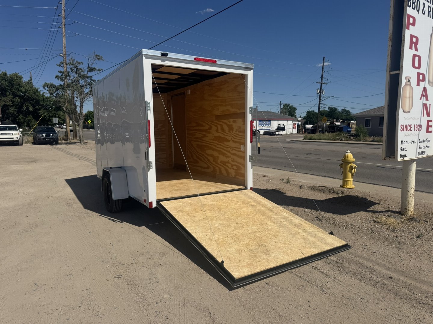New 2025 Cross Trailers 6-12 Enclosed