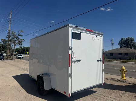 New 2025 Cross Trailers 6-12 Enclosed