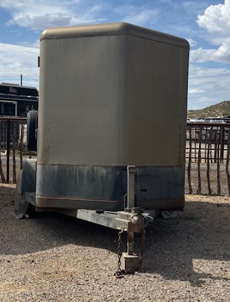 Consignment 2004 Moritz International 2 Horse Trailer