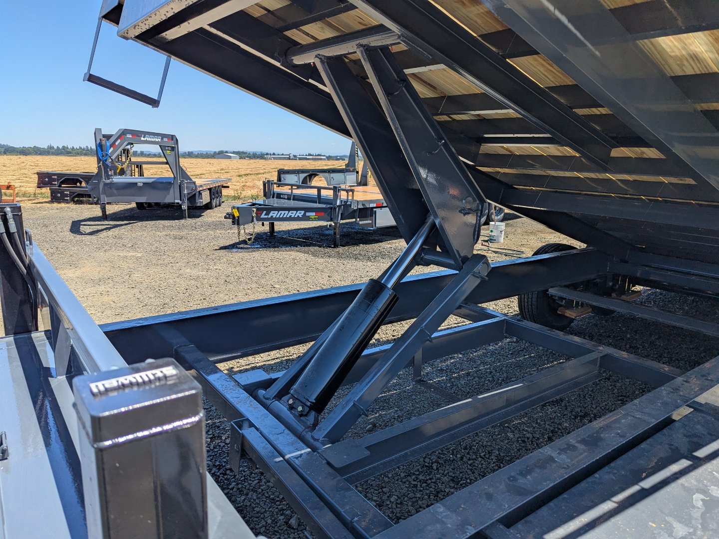 New 2026 Lamar Trailers 102X24/14K Deckover Trailer