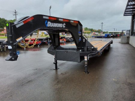 New (S1301011) 2025 Diamond C FMAX