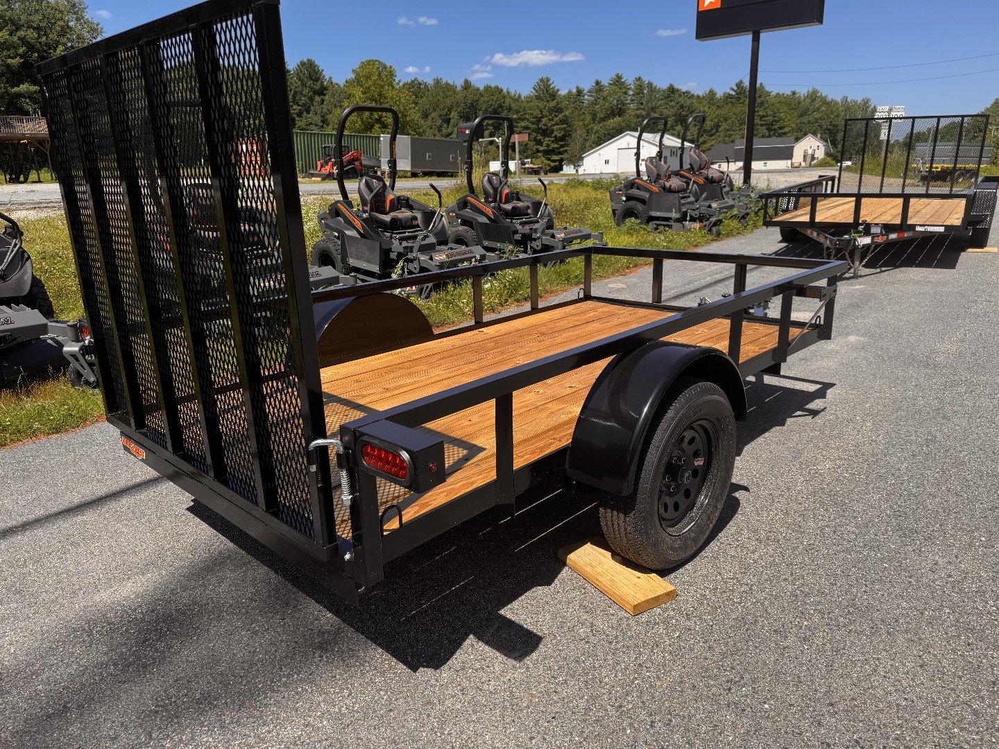 New 2025 Down 2 Earth Trailers 5X10 Utility Trailer