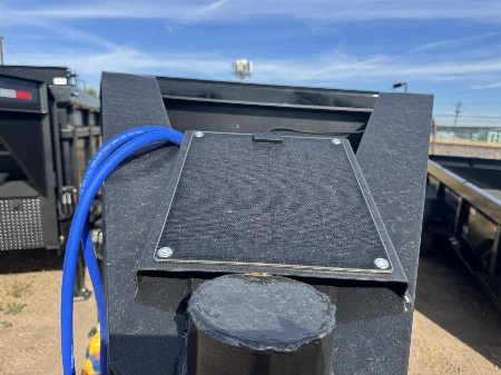New 2025 Load Trail 83-14 Gooseneck Dump W/ Hydradulic Jacks
