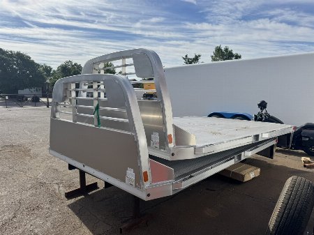 New 2026 CM Truck Beds TB ALRD 11'4/97/84/34 SD