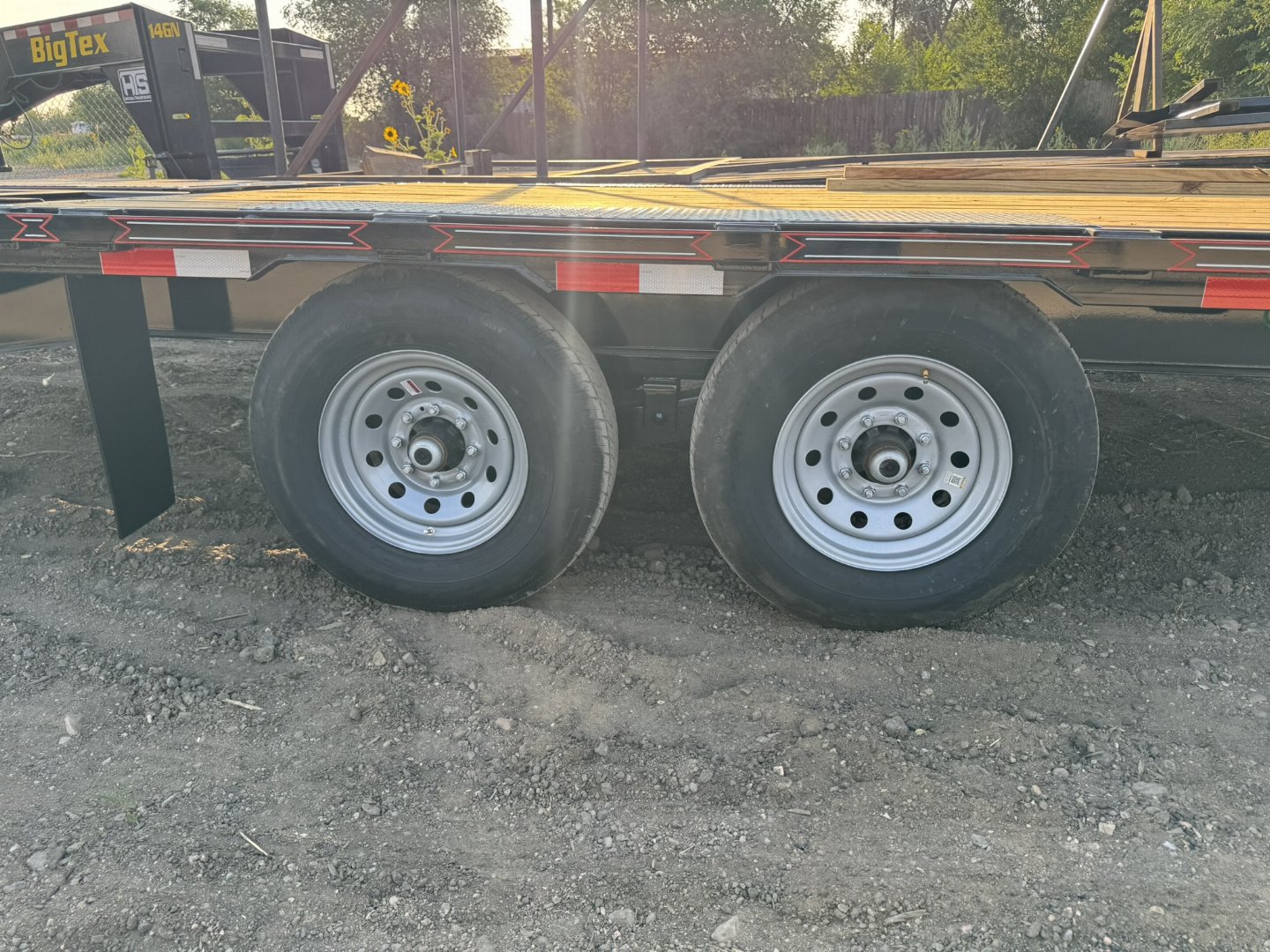 New 2026 Diamond T 8.5-25 Gooseneck Deckover Equipment Hauler