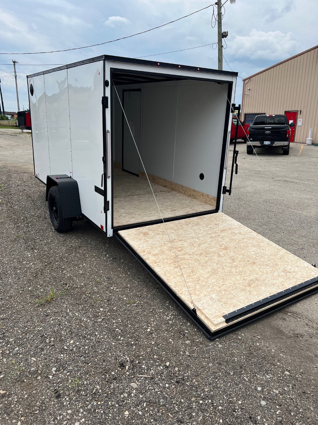New 2026 DISCOVERY Rover ET 6x12 Enclosed Cargo Trailer #27665