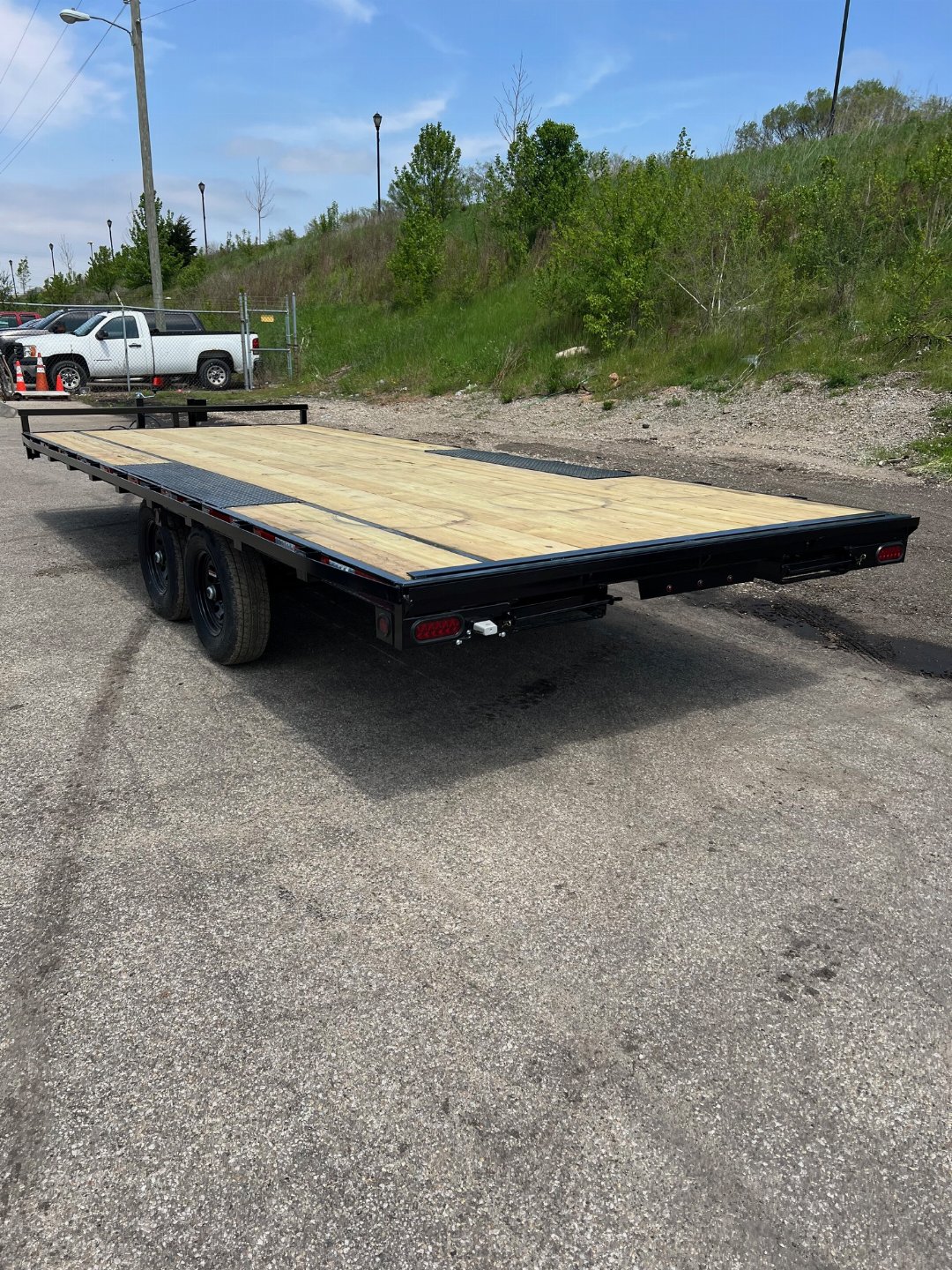 New 2026 QUALITY STEEL 101" x 20' 10K Flatbed Deckover Trailer #262535