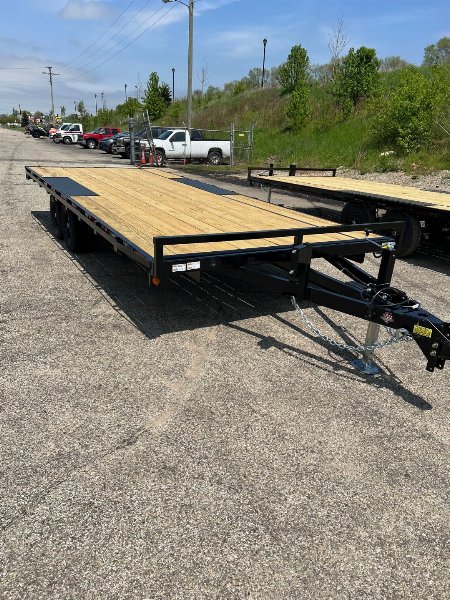 New 2026 QUALITY STEEL 101" x 20' 10K Flatbed Deckover Trailer #262731