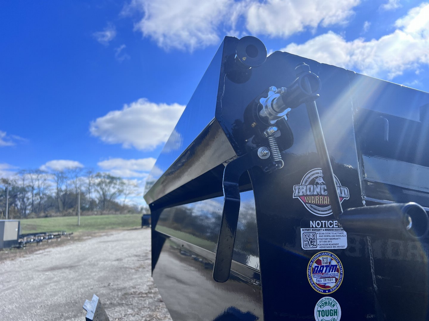 New 2023 IRON BULL 83X14 DUMP TRAILER W/SCISSOR HOIST Holt Missouri