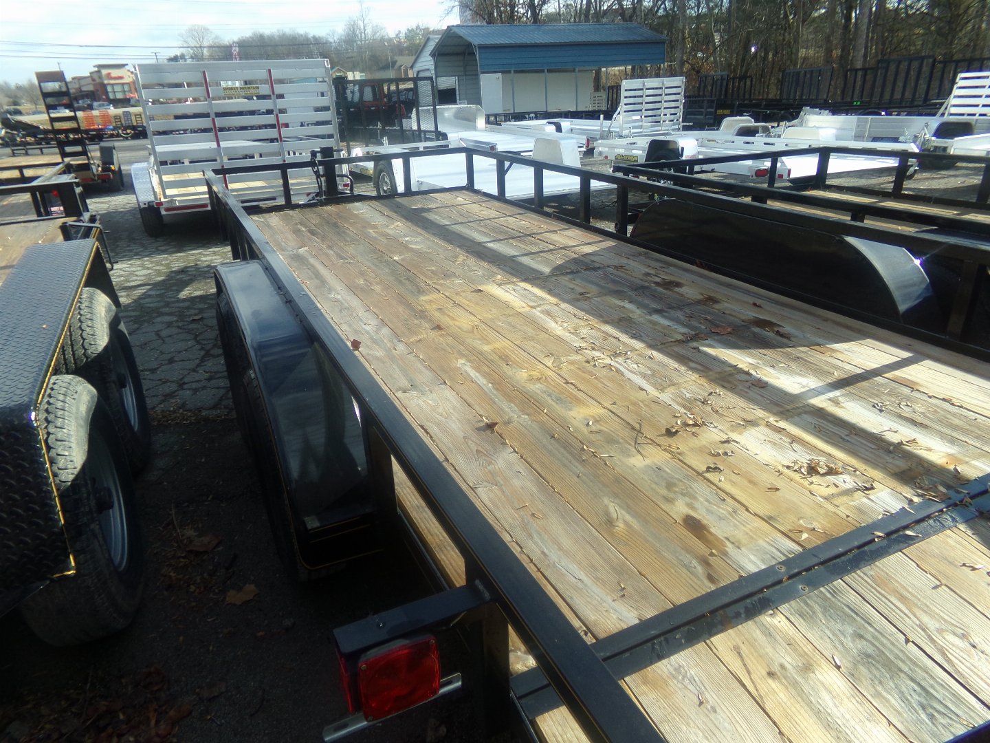 P&T Buy Trailer Parts &Accessories in Lenoir, TN SMOKY MOUNTAIN