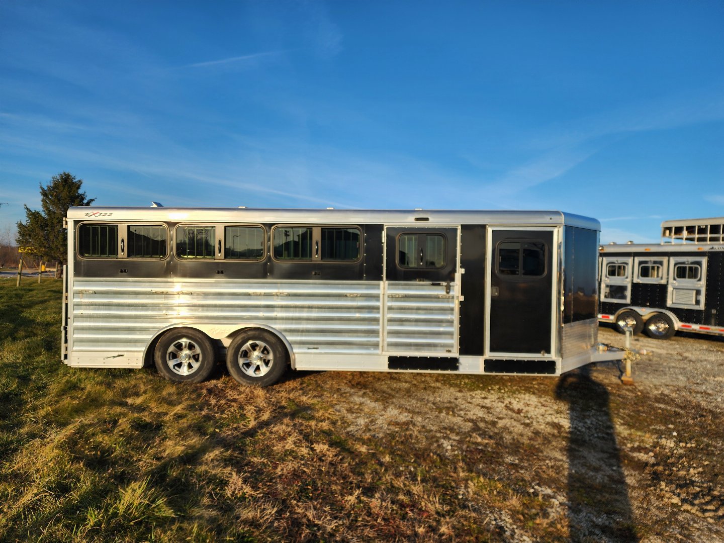 Used 2021 EXISS TRAILERS EXISS 8020W 8 PEN BUMPER PULL Stock / Stock