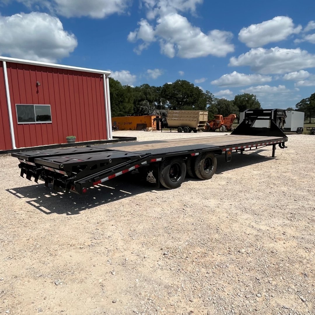New 2023 NORSTAR GH2028MR Flatbed Trailer Hallettsville Texas