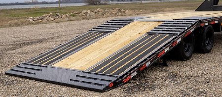 New 2024 Diamond C Trailers FMAX207 MR 30X102 Flatbed Trailer