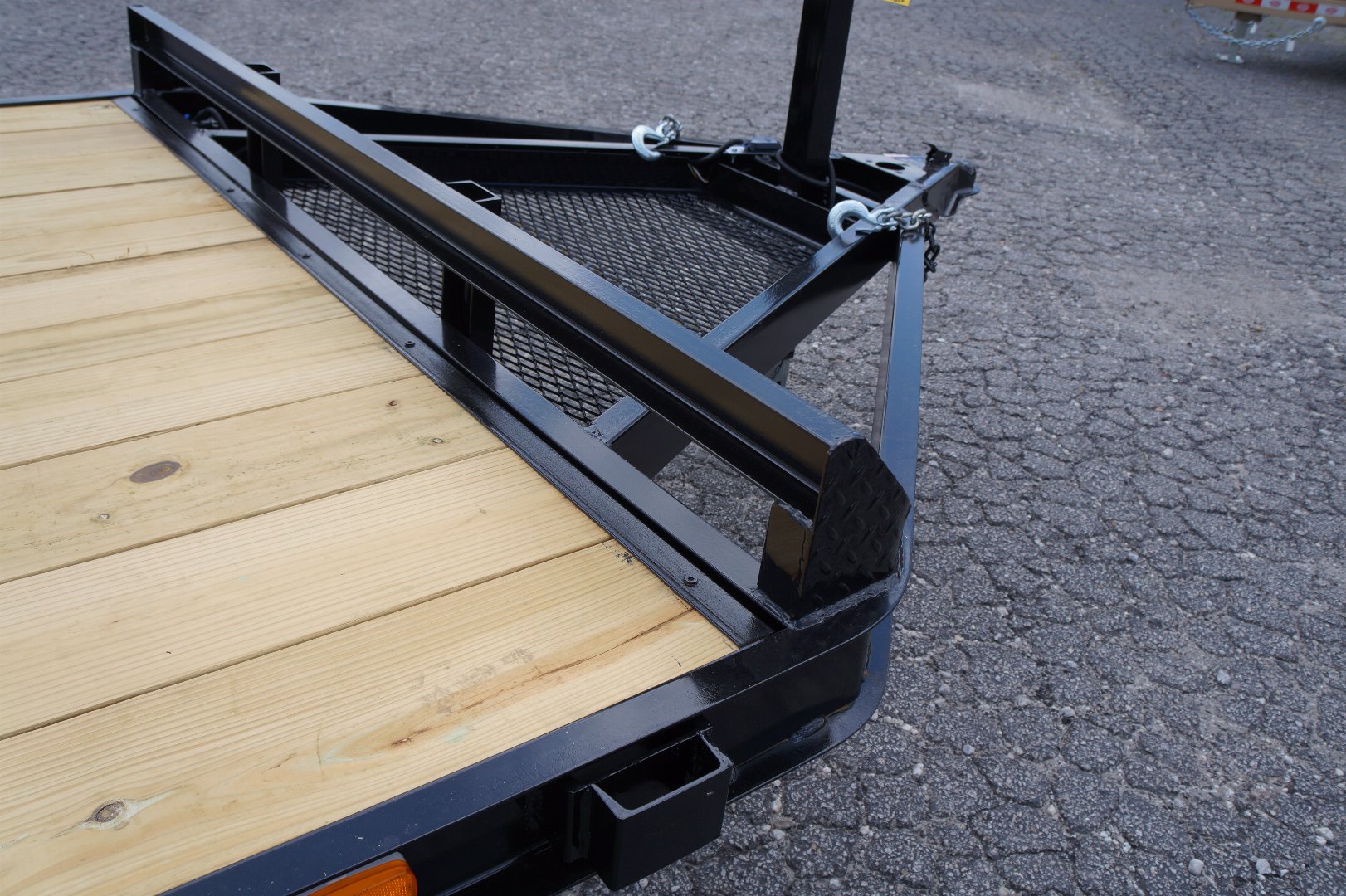 New 2025 Superior Trailers 26.516-3T Equipment Trailer