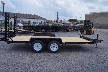 New 2025 Superior Trailers 26.516-3T Equipment Trailer