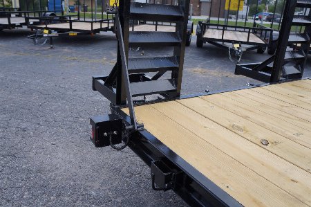New 2025 Superior Trailers 26.516-3T Equipment Trailer