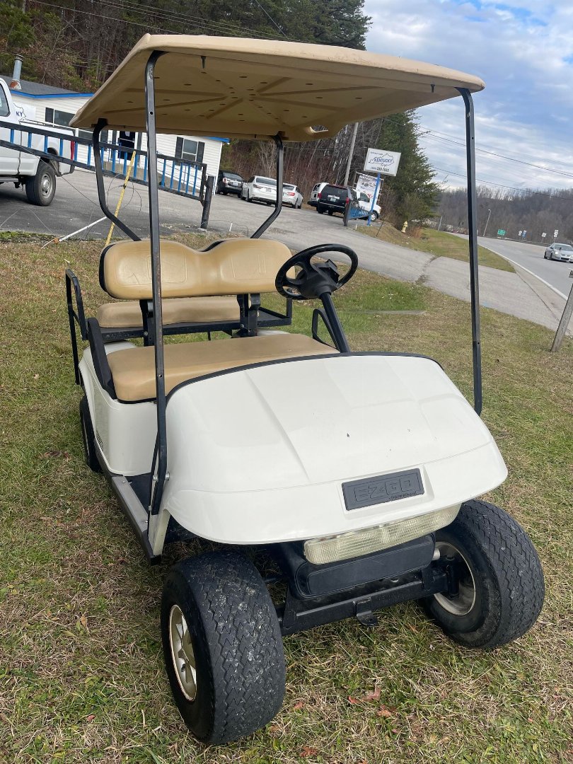 Golf Carts Kentucky Toyz located in Corbin, Ky.