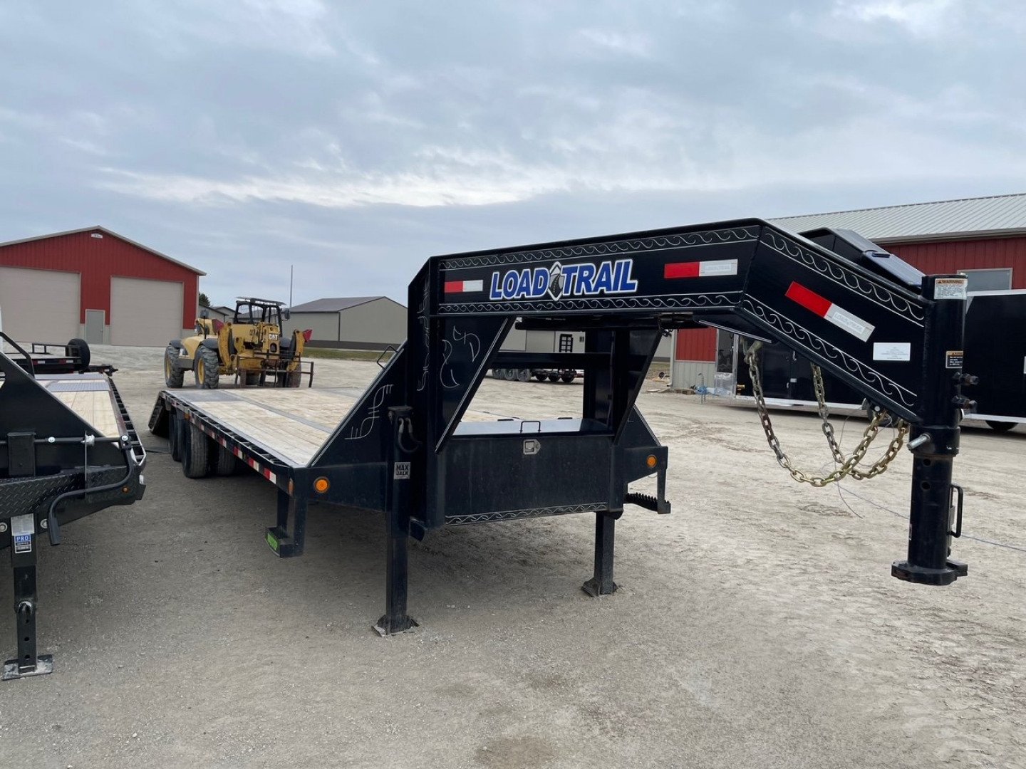 Used 2021 Load Trail HYD DOVE GOOSENECK Flatbed Trailer